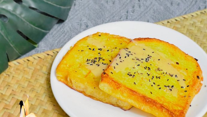 Pan fried bread slices