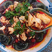 Laoganma’s cold preserved egg tofu recipe illustration 8