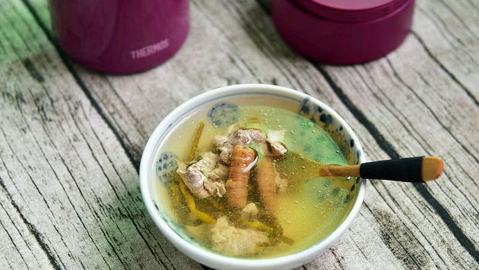 American Ginseng and Dendrobium Lean Meat Soup