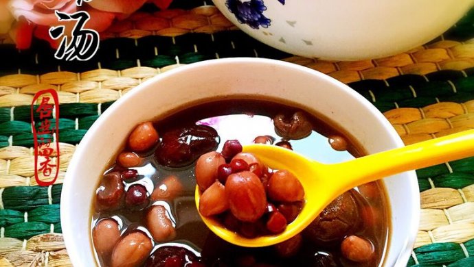 Red bean and red date soup