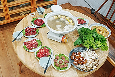 You can also eat Chaoshan beef hotpot at home