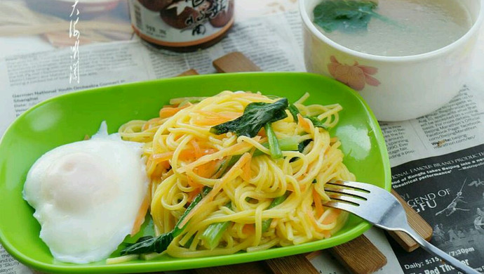 Corn Noodles with Poached Eggs