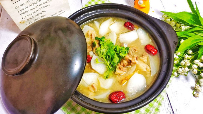 Lamb stewed with radish