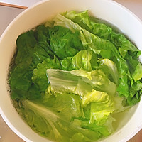 Illustration of how to make boiled lettuce 3