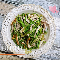 Extremely delicious: Illustration of how to make fragrant dried shredded pork and water celery 12