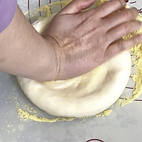 #奇 Baking House#Soft and waxy durian pizza with all-purpose pizza Illustration of how to make the bottom 4