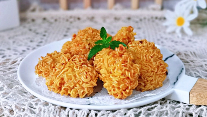 Instant noodle fried chicken cutlet