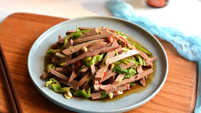 Lamb liver with onions and black vinegar