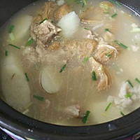 Hericium yam and pork ribs soup recipe 9