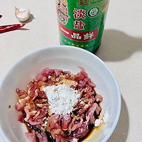 #东古525章shaped festival#Bitter melon fried shredded pork, summer Illustration of how to make delicious appetizers 2