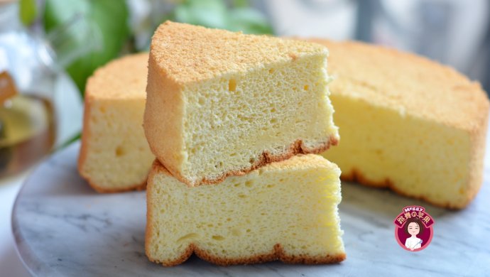 Yogurt chiffon cake