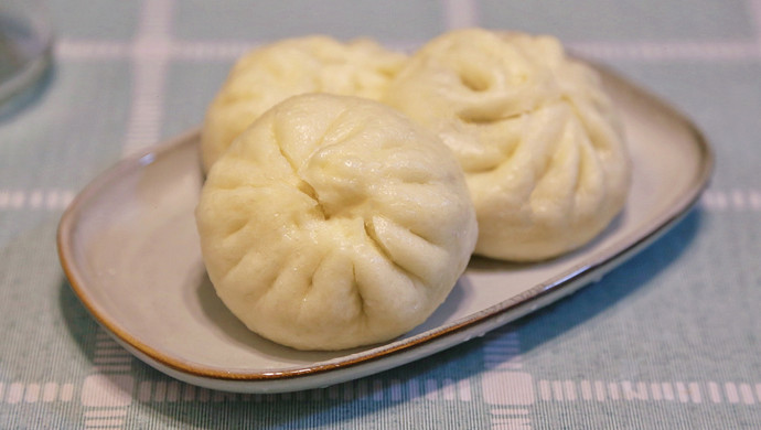 Mushroom and vegetable vermicelli buns