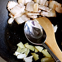 Illustration of how to make stir-fried pork belly with spicy cabbage 8