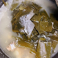 #Autumn Health Eat Like This#How to make spine kelp soup Illustration 5