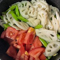 #Autumn Health Eat Like This#Tomato braised lotus root and green beans Illustration of how to do it 6