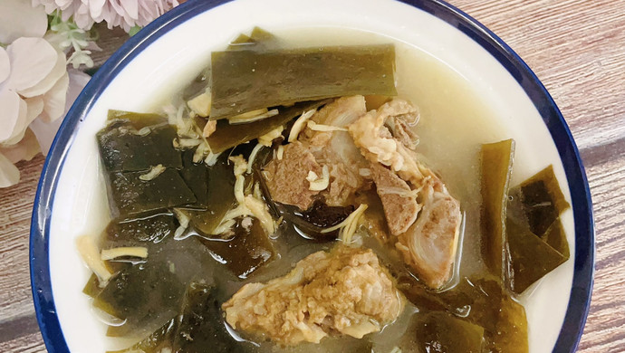 Backbone seaweed soup