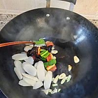 #秋日healthsucheat#Healthy low-fat meal~ Illustration of how to make stir-fried yam with colorful vegetables 2