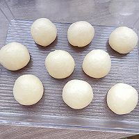 Illustration of how to make super soft milk roll bread 4