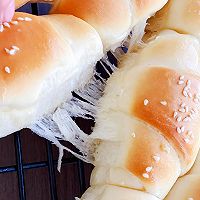 Illustration of how to make super soft milk roll bread 11