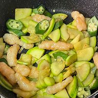 #Autumn Health Eat Like This#Okra Zucchini Egg Shrimp Smooth Illustration of how to do it 6