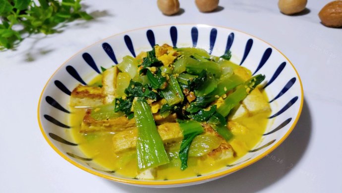 Roast rapeseed with egg yolk and tofu