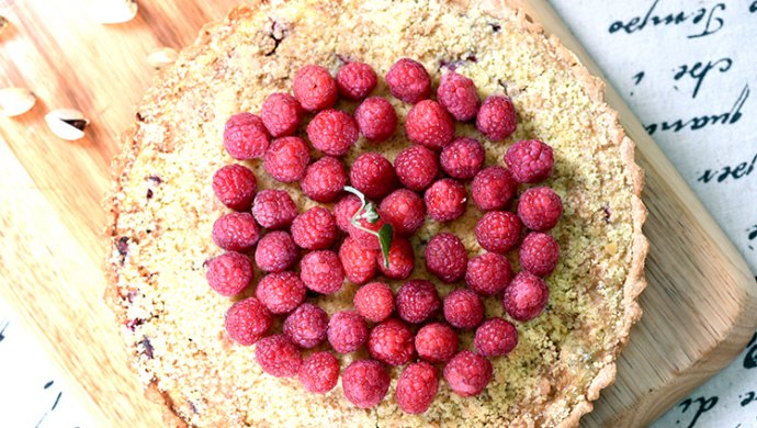 Depp Oven Recipe – Nutty Raspberry Tart