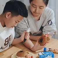 Little Bear Butter Condensed Milk Bread | Illustration of DIY recipes with children 22