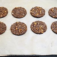 Oatmeal chocolate round cookies - no-oven cookies Illustration of how to do it 9