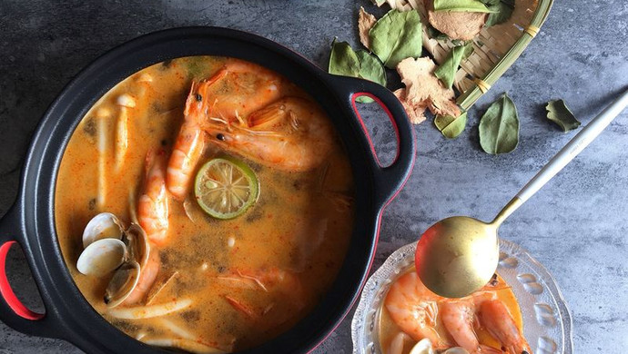 Tom Yum Seafood Soup