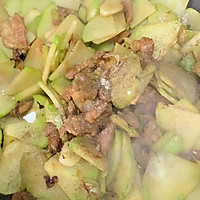 #中宇ClassicTraditional Flavor#How to make fried pork slices with chayote Illustration 4