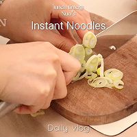 #Goddess Picnic# How to make golden ramen filled with vegetables Illustration 4