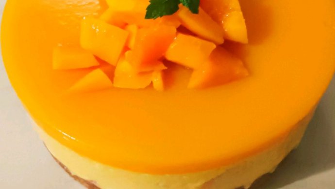 6-inch mango mousse cake