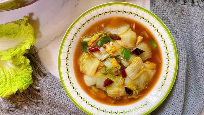 Vegetarian stir-fried cabbage