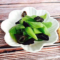 #520, delicious food stirs his heart! # Lettuce stir-fried black Illustration of how to make fungus 12