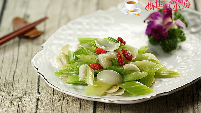 Fried Lily with Celery