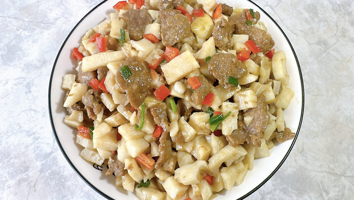 Stir-fried lotus root with beef