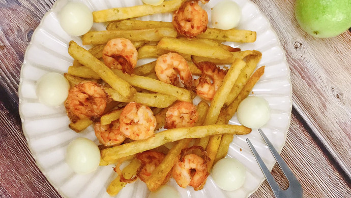 Grilled Shrimp Sour Cream Chive Fries