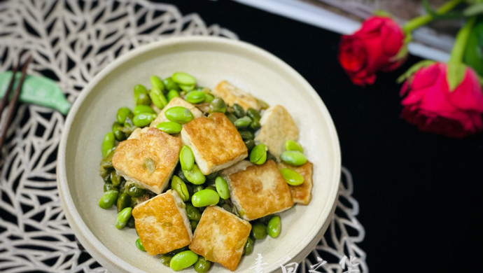 Homemade side dish stinky tofu and roasted edamame