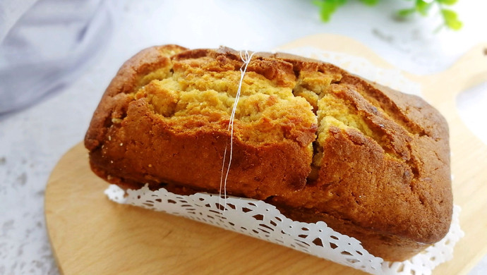 Banana pound cake