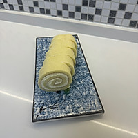 Illustration of how to make original sponge cake roll 19