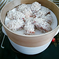 Illustration of how to make steamed pork ribs with glutinous rice 8