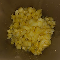 Illustration of how to make homemade pineapple jam (bread machine version) 1