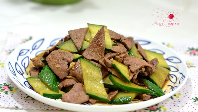 Fried Pork Liver with Cucumber