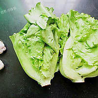 Illustration of how to make lettuce with garlic sauce 1