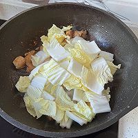 Illustration of how to cook chicken breast with cabbage 8